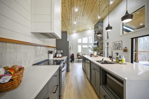 Indulge in a gourmet breakfast prepared in our fully-equipped, state-of-the-art kitchen.