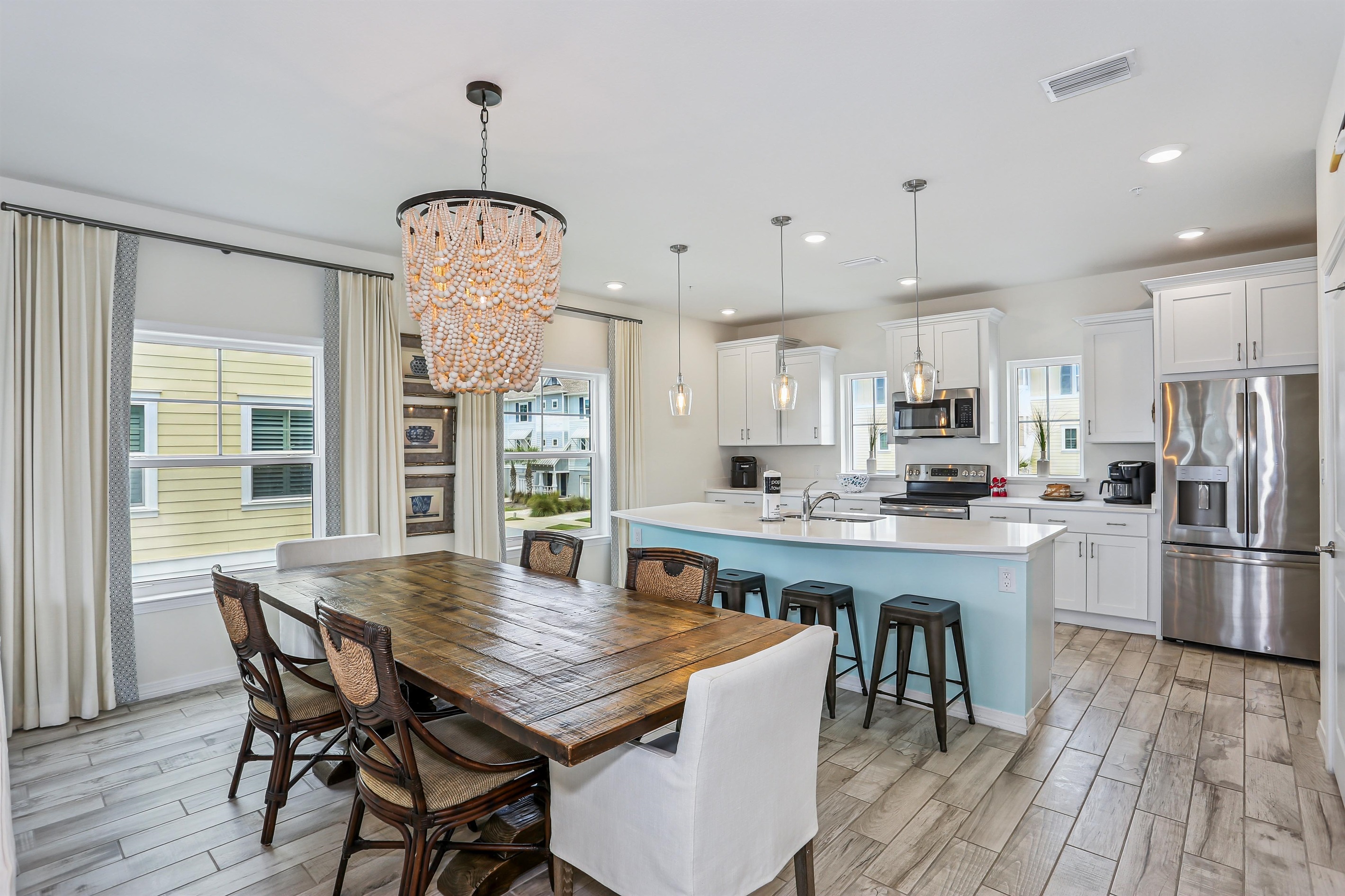 stunning-lost-key-3-bed-2.5-bath-sleeps-10/