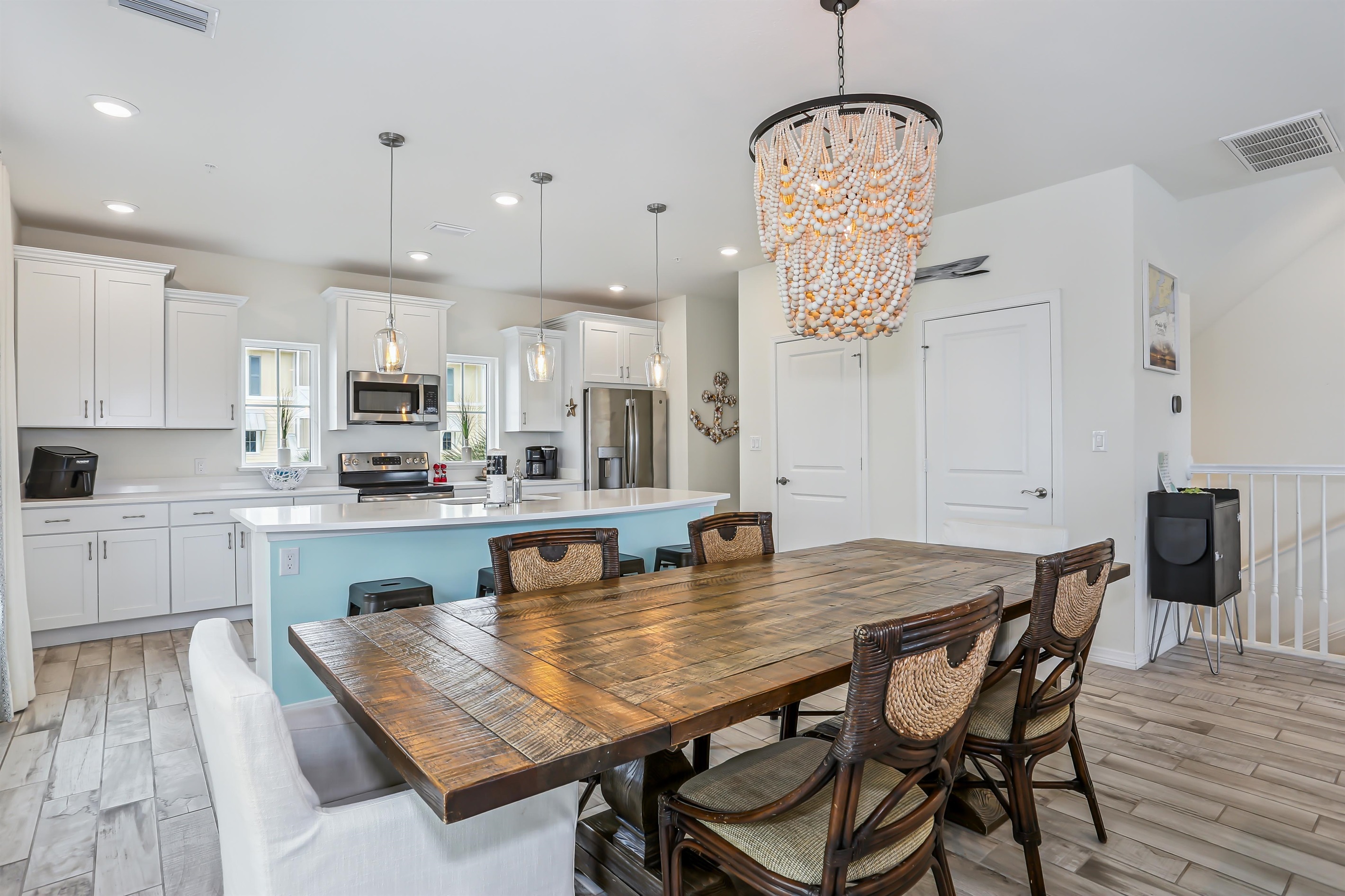 stunning-lost-key-3-bed-2.5-bath-sleeps-10/