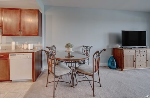 LTW 421 Beautiful Views 3 Bed 3 Bath Sleeps 8