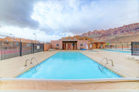 Moab Mirage Hot Tub and Pool