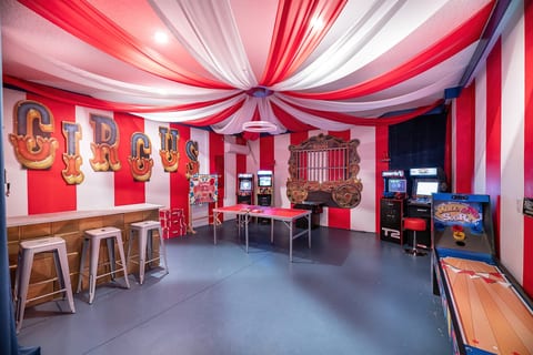 Big Top Family Vacation Villa