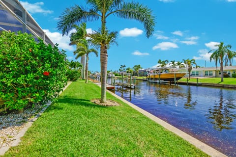 Canal (gulf access)