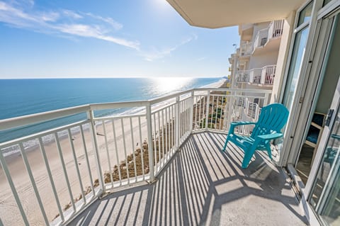 Bay Watch 1722 - 2 Bedroom