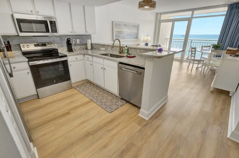 Bay Watch 1908 - 2 Bedroom