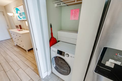 Bay Watch 204 - 1 Bedroom