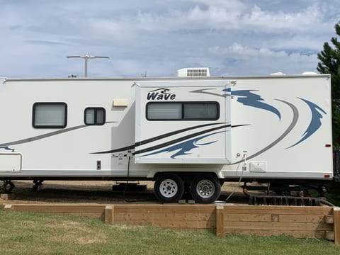 The Dragonfly Inn Holiday Trailer
