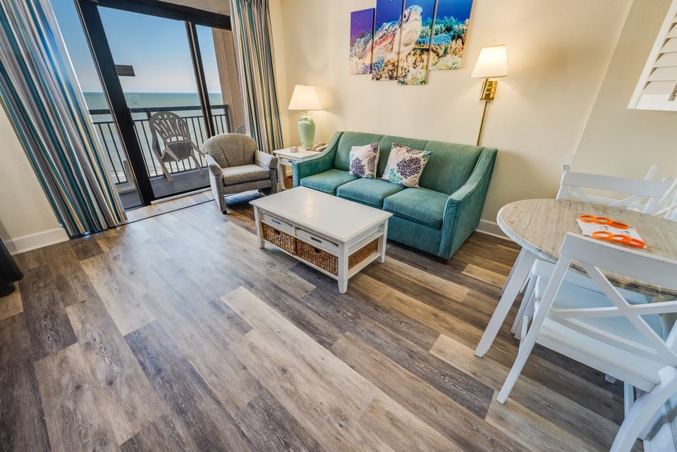 Large Living Area with Views of the Ocean, Beautifully Decorated