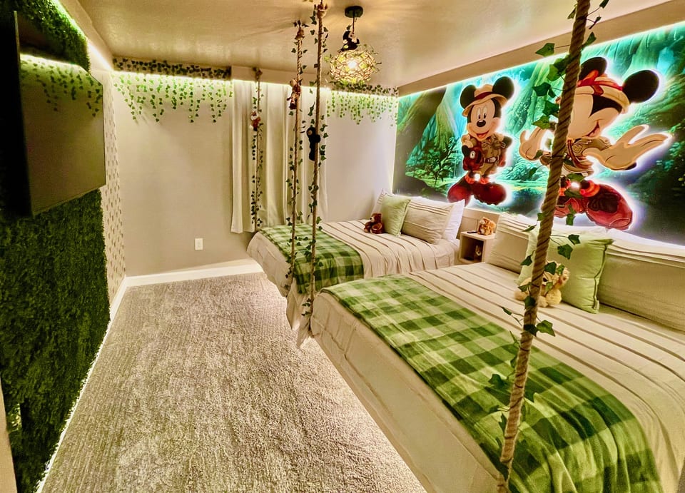 2588-Stunning Themed-House at Storey Lake - Kissimmee