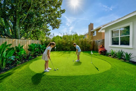 Beach Please: Heated Pool | Golf Simulator | 2 Blocks to Beach