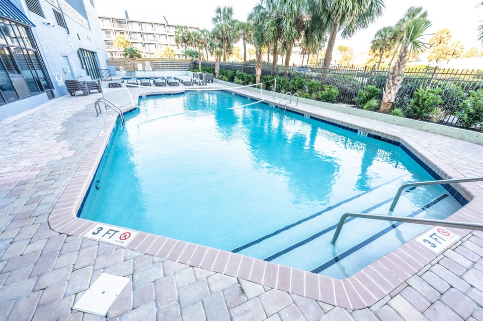 Oceanfront Pools!