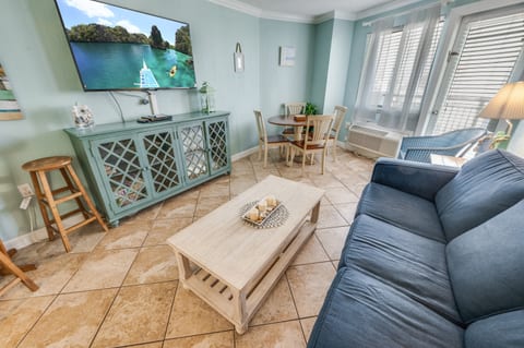 Large Living Area with Views of the Ocean, Beautifully Decorated