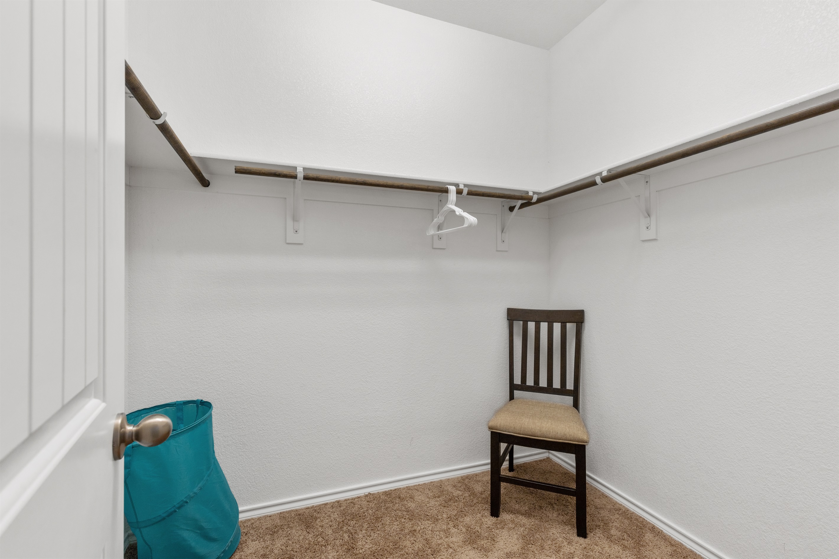 The Zen Den - 4 Bedroom home w/ unbelievable massage chair! - Fort Worth The Zen Den - 4 Bedroom home w/ unbelievable massage chair! - Fort Worth