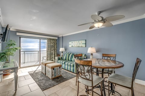 Bluewater 905 - 2 Bedroom