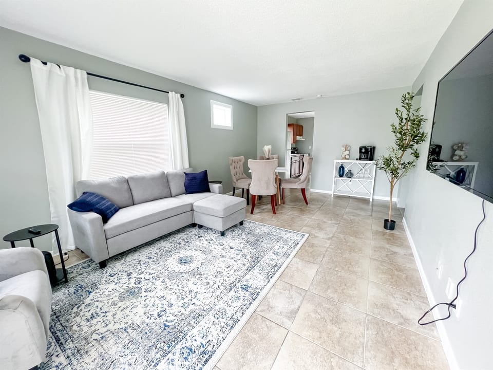 Cozy 2 Bedroom Downtown Dade City #2 - Dade City
