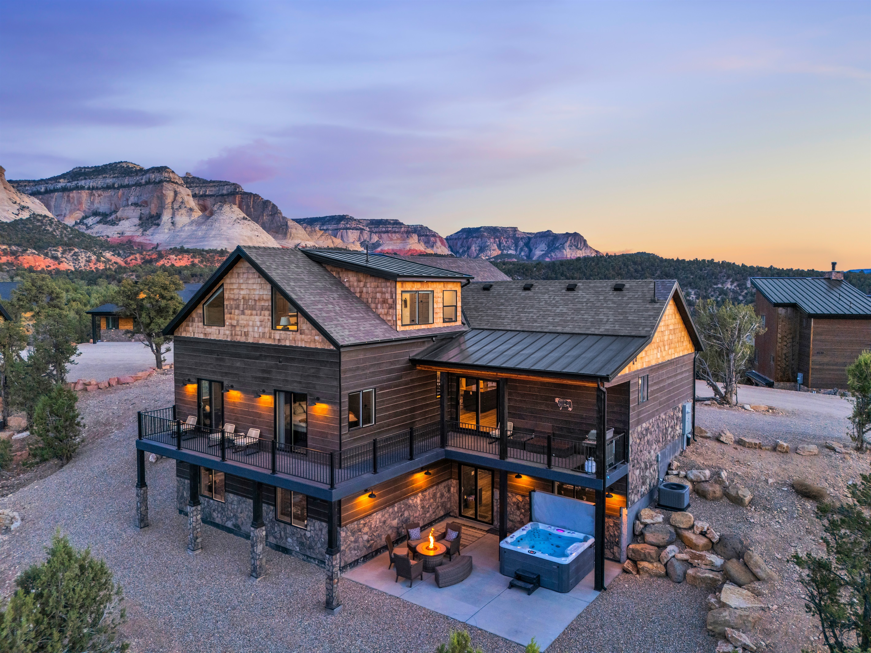 Sandstone Pointe