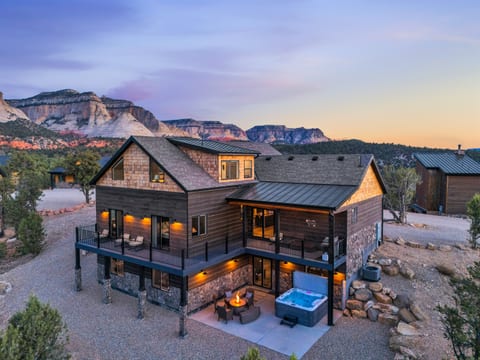 Sandstone Pointe