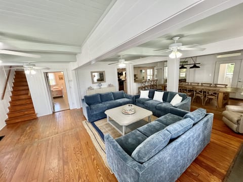 Tybee Island Historic Beach Cottage ~ Sleeps 20!