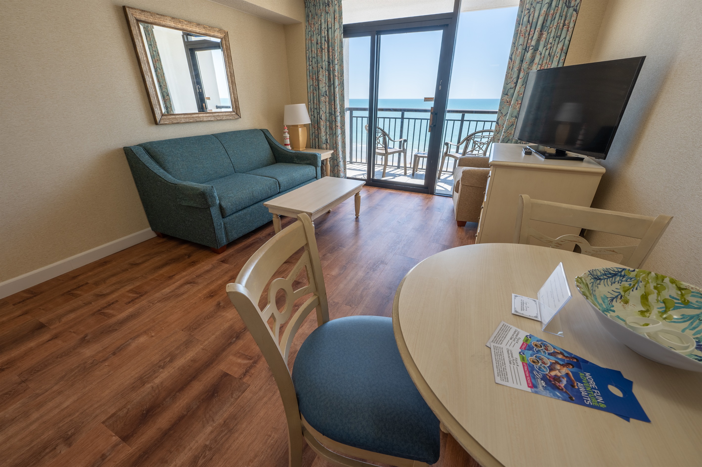 Beautiful Direct Oceanfront Condo