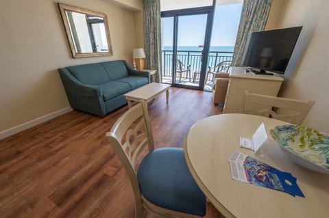 Beautiful Direct Oceanfront Condo