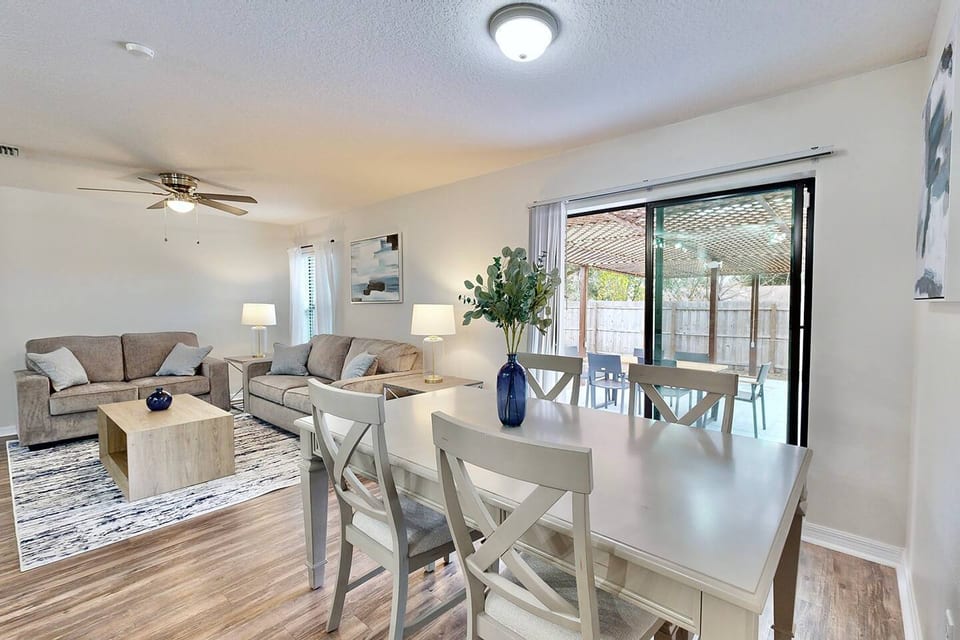 Brooksville Retreat, 3 bed 2 bath! - Brooksville