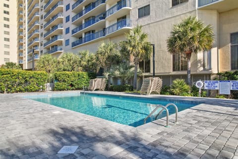Beautiful Pool Area