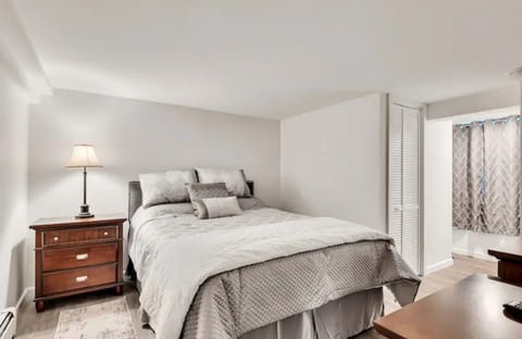 The Saratoga Hideaway