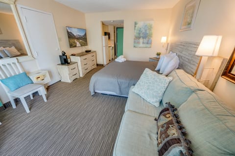 Caravelle Towers Resort 727 - Studio