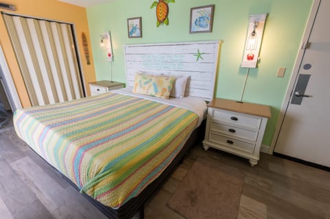 King Bed in Bedroom, Beautifully Decorated