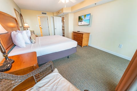 Horizon at 77th 615 - 2 Bedroom