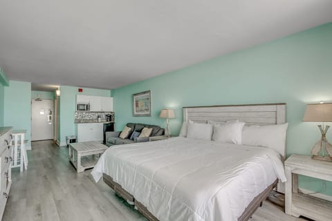 Landmark 331 - Studio