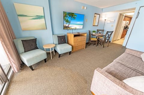 Large Living Area with Views of the Ocean, Beautifully Decorated