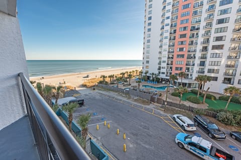 Balcony with Amazing Views