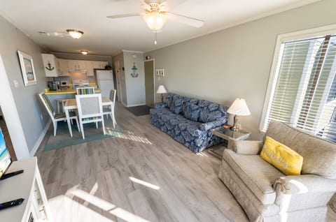 Large Living/Dining Room Area, Beautifully Decorate
