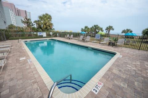 Large Outdoor Pool Area