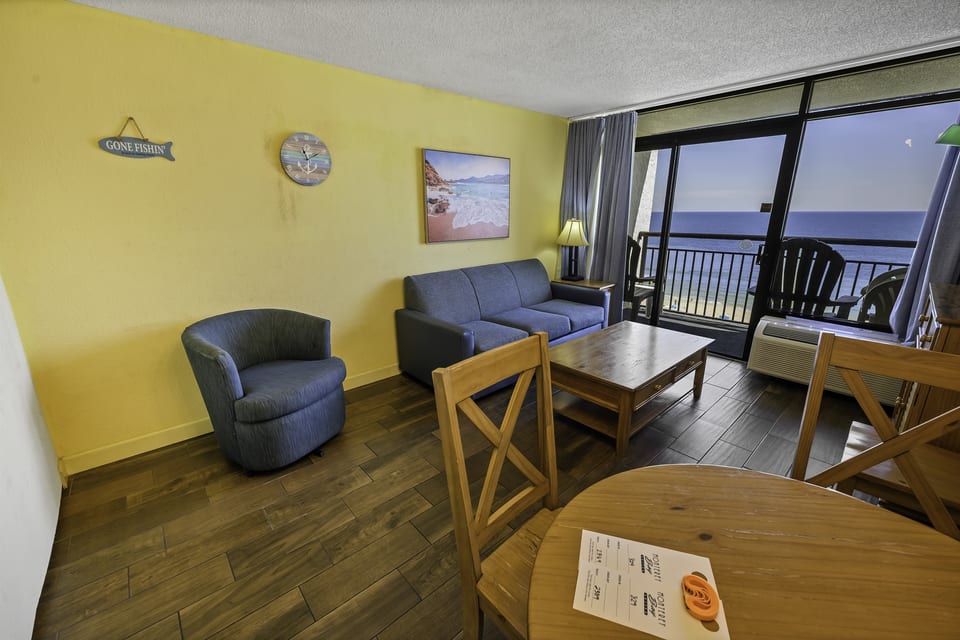 Large Living Area with Views of the Ocean, Beautifully Decorated