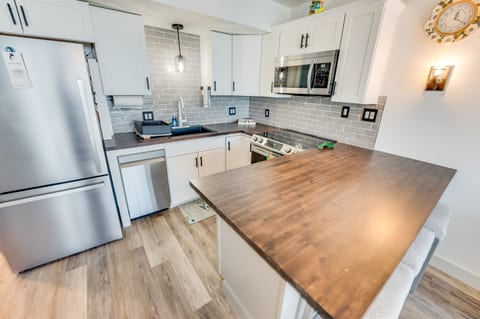 Ocean Forest Plaza 808 - 1 Bedroom