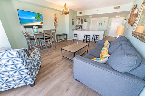 Large Living Area with Views of the Ocean, Beautifully Decorated