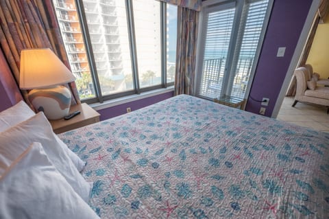 Enjoy the view of the ocean while in bed!