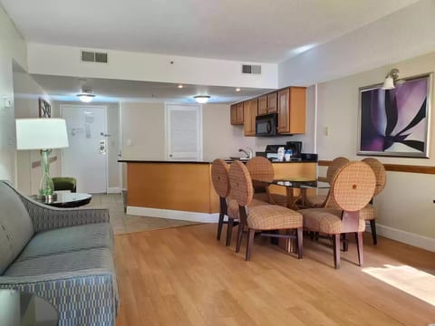 Palace 513 - 2 Bedroom