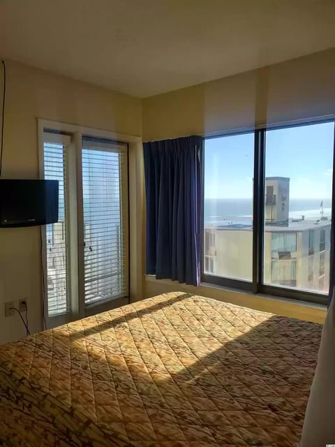 Palace 513 - 2 Bedroom