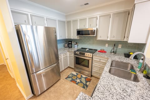 Pelicans Watch 320 - 3 Bedroom