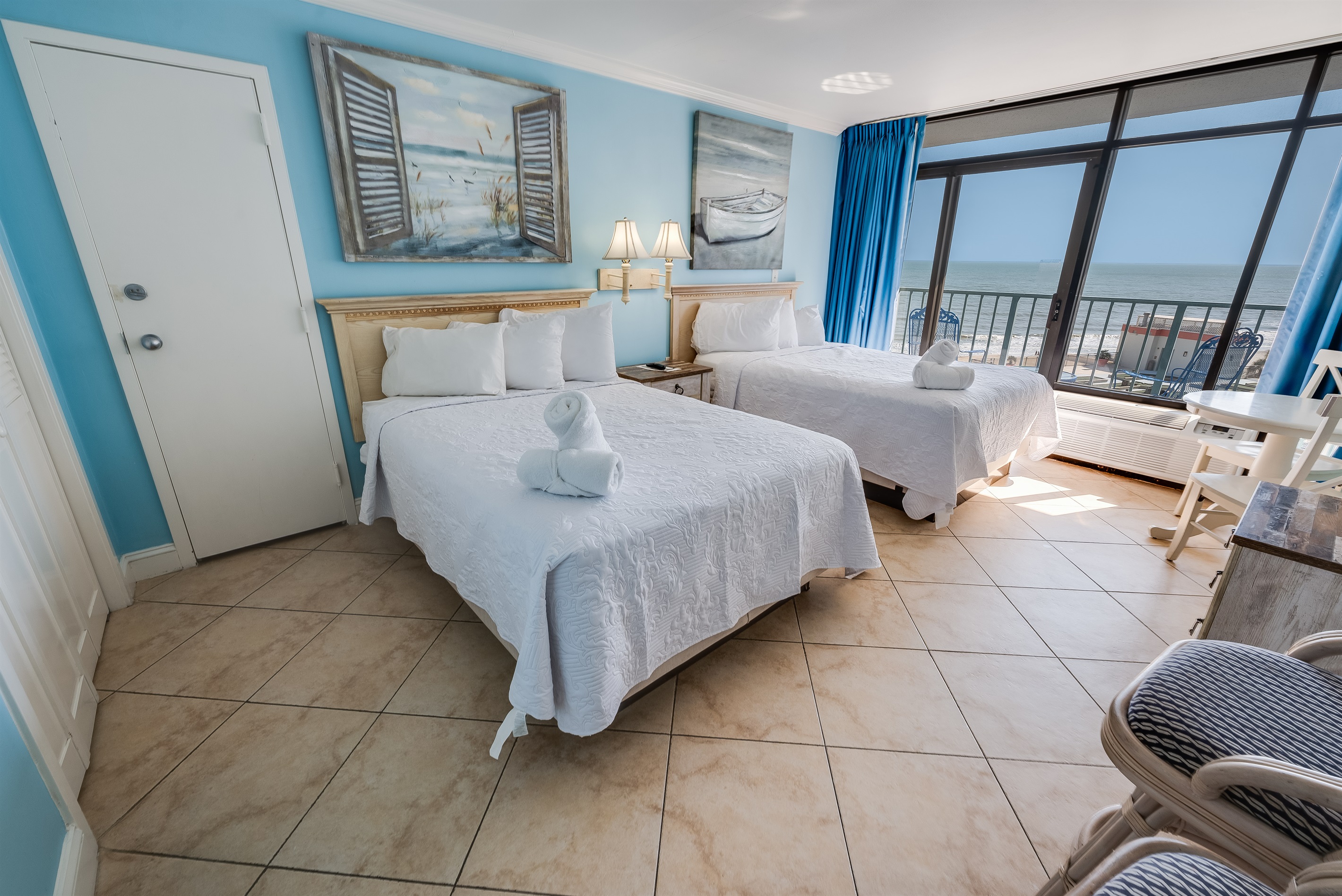 Bedroom with Amazing Views!