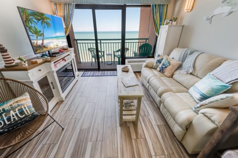 Large Living Room Area with Direct Oceanfront Views