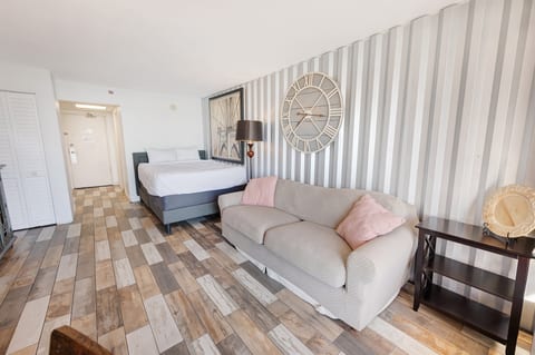 Sandcastle South 1508 - Studio
