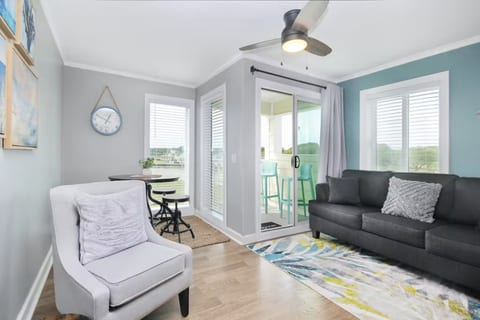 Sands Beach Club 312 - 2 Bedroom