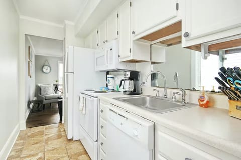 Sands Beach Club 312 - 2 Bedroom