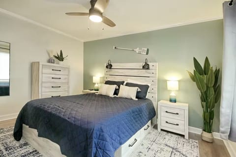 Sands Beach Club 312 - 2 Bedroom