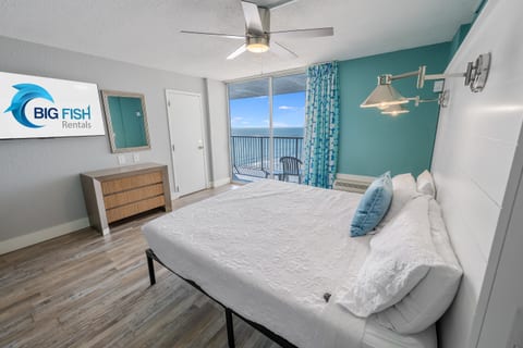 Sands Ocean Club 1504 - Studio