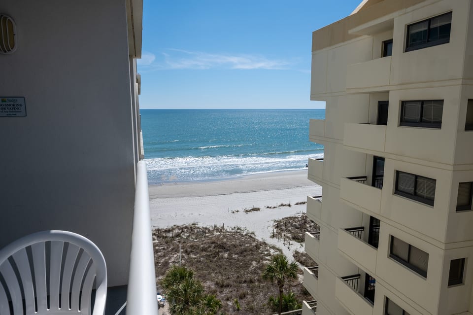 View the Ocean from the Balcony!